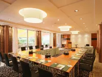 Schlosshotel Monrepos Hotels near Stammheim