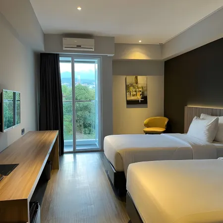 Rogers Hotel Manado