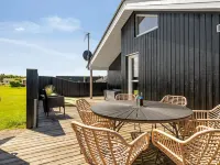 "Samuil" - 300m to the Fjord