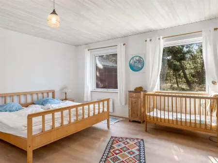 "Dorreth" - 800m from the Sea