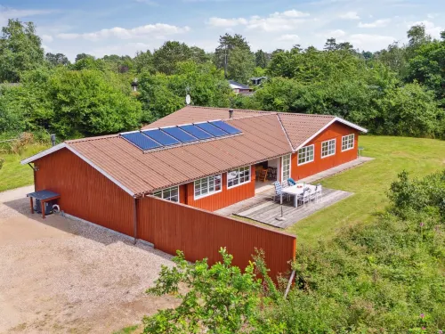 "Fritza" - 500m from the sea Hotels in Farevejle