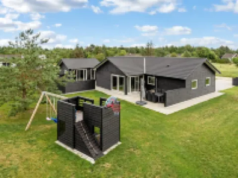 "Frederikke" - 990m from the sea Hoteles en Bindslev