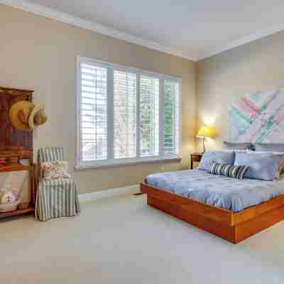 Santa Rosa Home w/ Private Pool & Tennis Court Rooms