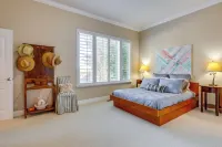 Santa Rosa Home w/ Private Pool & Tennis Court - Boutique