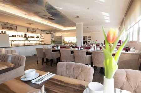 Nautic Hotel Bremerhaven Отели в г. Замтгемайнде Ланд Вурстен