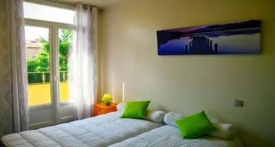 Hostel-Élisée-Perpignan Hotels in 