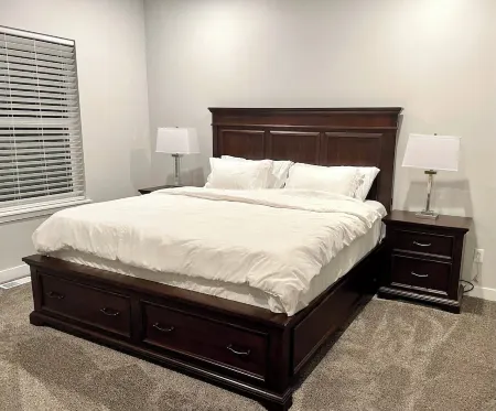 3 BR. 3BA. IMMACULATE TOWNHOME IN DRAPER