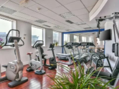 풀먼 부쿠레슈티