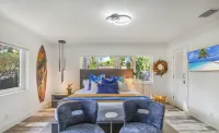 Paradise Near Beach-Downtown w/ Heated pool/Mini Golf & BBQ