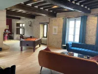 La Maîtrise, in the heart of Bayeux Les Maisons des Pommiers Hotels in Bayeux