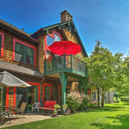 Mountain Creek Resort Home - Hot Tub & Pool Access