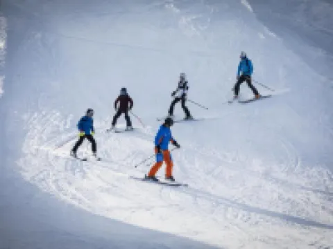 Apartment near the ski lift. Hotels in Riddes