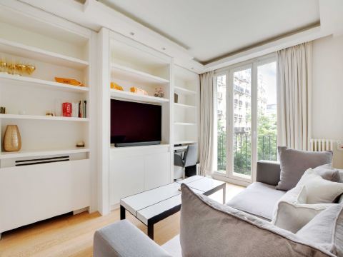 charming Appt with a/c- 1bd/2p - tour eiffel