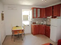 Villa Alegria Cavtat - Studio Apartment with Patio and Garden View - Jacuzzi