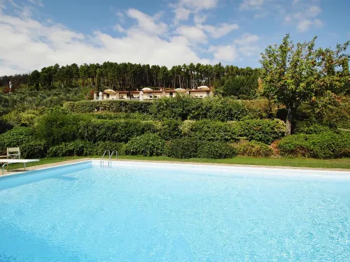 Estate in Monte Serra with Panoramic Views
