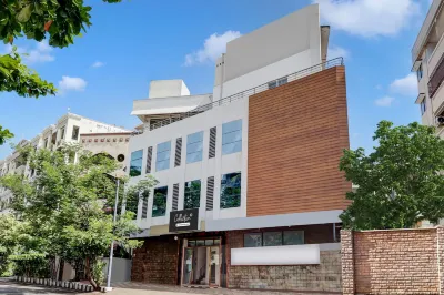 Super Collection O Jagadamba Junction Near Beach Road Hotels in Visakhapatnam