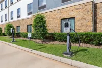 Homewood Suites by Hilton Beaumont - parking