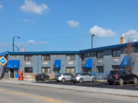 โร้ดเวย์อินน์ ชิคาโก - อีแวนสตัน