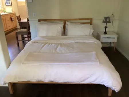 Centrally located private studio in Chemainus