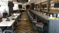 Crowne Plaza Suites MSP AIRPORT - MALL OF AMERICA by IHG - bar