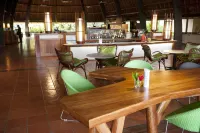 Holiday Inn Resort Vanuatu - bar