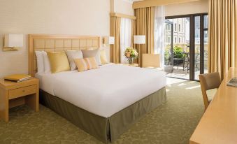 Orchard Garden Hotel