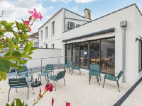 Logis Hotel au Tambour Hotels in Reims