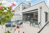 Logis Hotel au Tambour Hotels in Reims