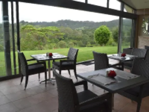 Mapleton Springs Hotels in Mapleton