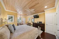 SeaGlass Inn Bed and Breakfast Hotels in Melbourne Beach