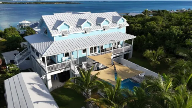 7Br7BA, Pool, 2 Boat Slips, Steps to Tahiti Beach, Sleeps 18, +Cabana Adds 2