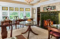 Manor House Inn - 3-Star