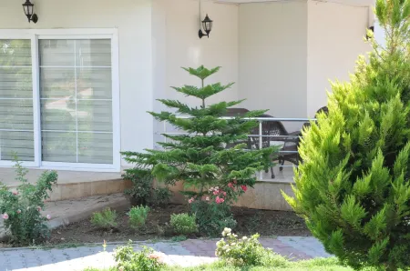 Akbuk Palace Hotel & Residence