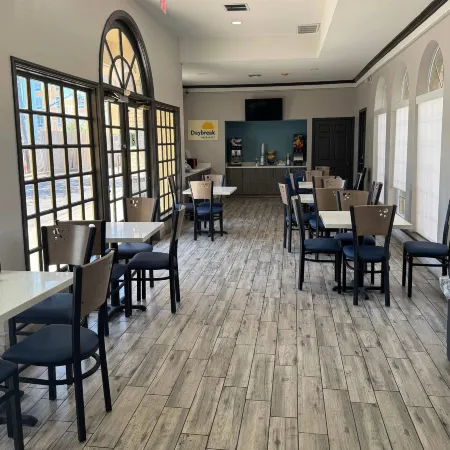 Days Inn by Wyndham Georgetown