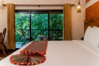 Sarang Wildlife Sanctuary Hotels in Kawasoti