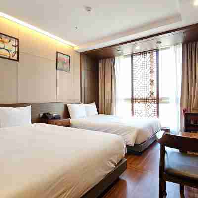 Gloucester Hotel Jeonju Rooms