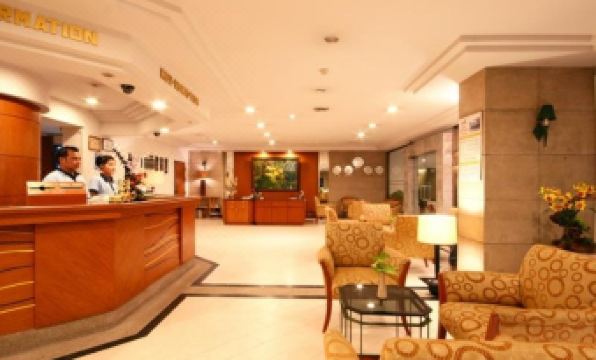 Golden Beach Cha-Am Hotel