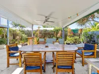 Xanadu Retreat by Marcoola Beach Hotels in Marcoola