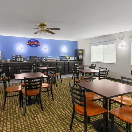 Baymont by Wyndham Piqua