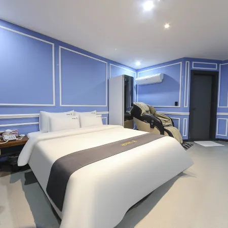 Changwon Jungangdong Business Hotel Hue
