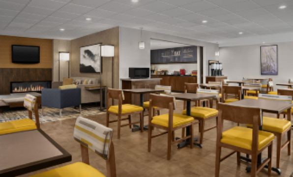 Hampton Inn & Suites Denver Tech Center