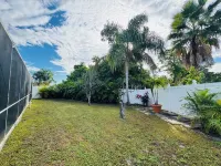 Paradise Heated Pool near House Near Siesta Key Beach and IMG Academy