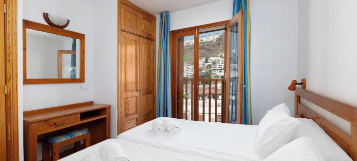 Ura Hotels Apartamentos Montecarlo Hotels in Comarca Sur