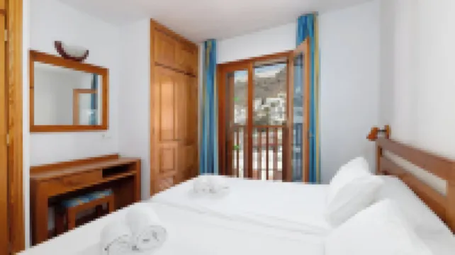 Ura Hotels Apartamentos Montecarlo