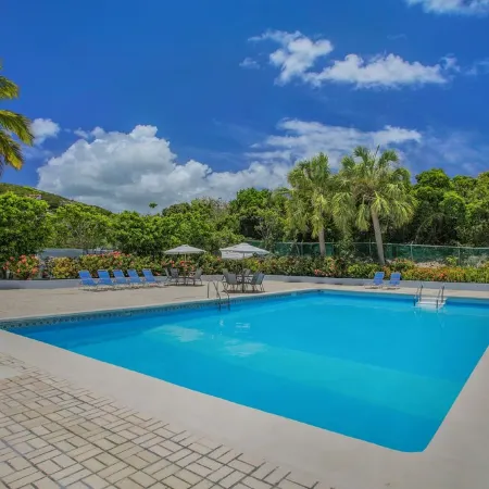 Wow! 3 Br! Remodeled Waterfront Unit, Sapphire Beach, Ocean View, Private Patio