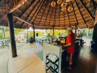 Viajero Bacalar Hostel - bar