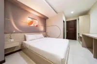Cove Ananya - parking