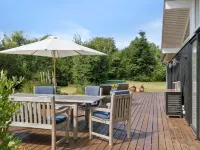 "Goodje" - 1.4km from the sea