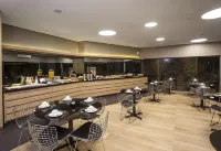 Momax Hotel - breakfast