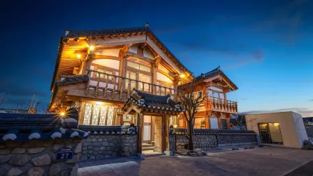 Gyeongju Hanokstay Darak Отели рядом со станцией Железнодорожная станция Гёнджу